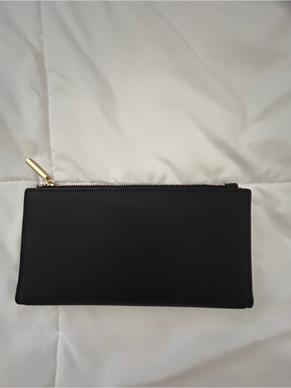 DAGNEDOVER Black Zip Wallet - Sleek Everyday Clutch